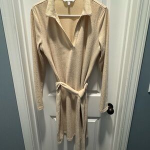 Elegant Cream Long Sleeve Dress